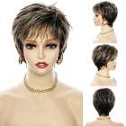 Pruik pixie model kort in laagjes bruin met blonde highlights Pruik pixie model kort in laagjes bruin met blonde highlights