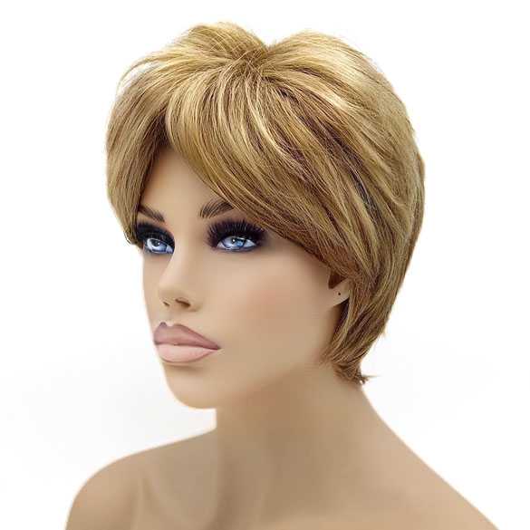 OPRUIMING : Etalage pruik kort haar in laagjes caramel goudblond mix