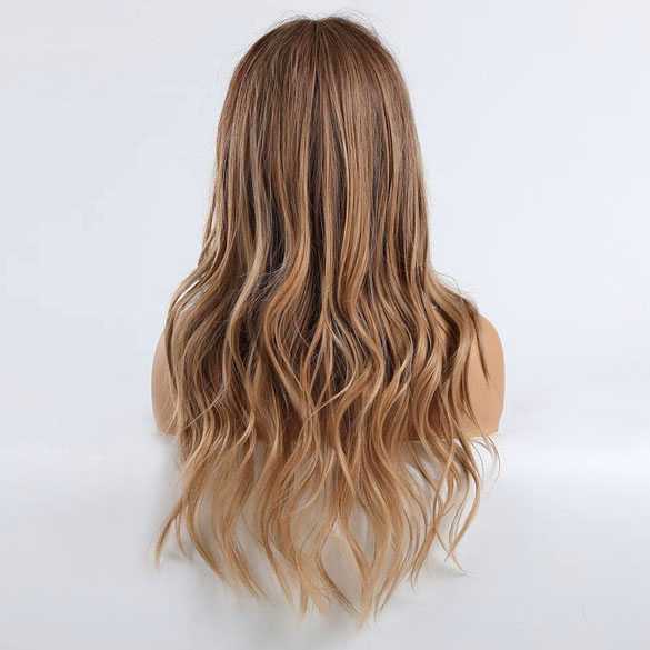Pruik lang golvend haar met pony model Tyra