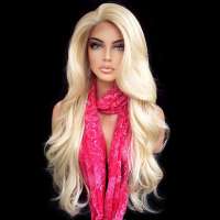 Lace pruik lang lichtblond haar zonder pony model Kim