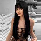 Pruik met lang zwart steil haar model met pony Pruik met lang zwart steil haar model met pony