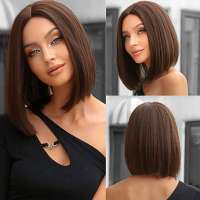 Pruik medium bruin kort steil bob model zonder pony