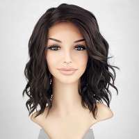 Lace front pruik schouderlang golvend haar Haydee kleur 4