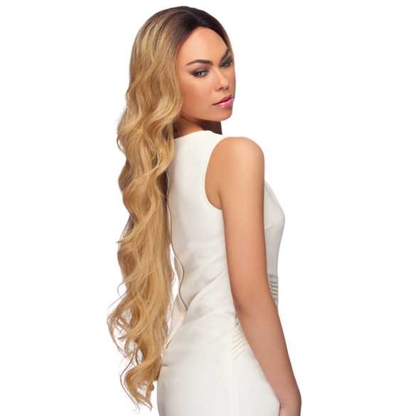 Lace front pruik extra lang haar met slagen model LL002