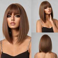 Pruik kort bob model met steil haar lichtbruin model Maddy