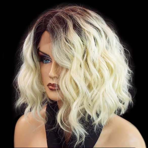 Lace front pruik nonchalant bob model Peagan kleur TT4/613
