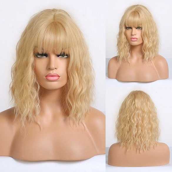Geelblonde wavy pruik bob model op schouderlengte