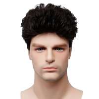 Mannenpruik kort bruin krullend haar kleur 2