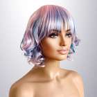 Carnaval pruik kort krulletjes haar roze blauw met pony Carnaval pruik kort krulletjes haar roze blauw met pony