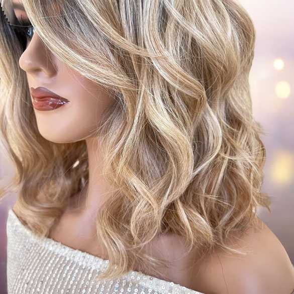 Lace pruik halflang haar met slagen model 6713